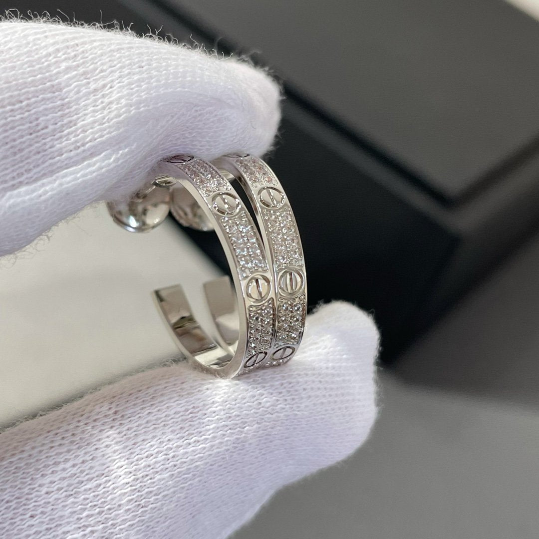 ¡®Veyra Jewelry¡¯LOVE DIAMOND SILVER HOOP EARRINGS