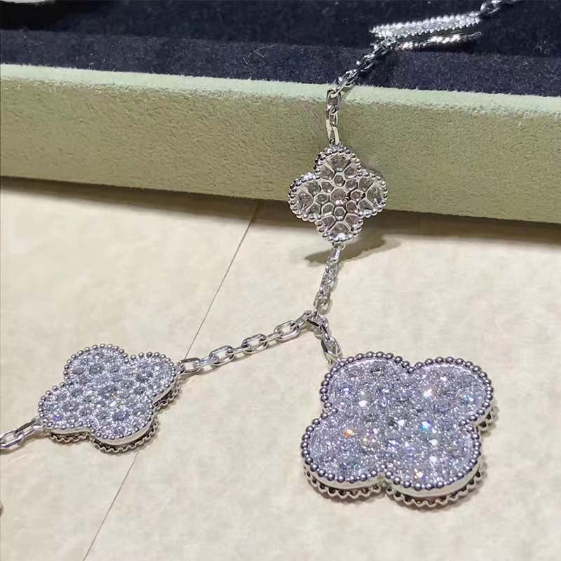 ¡®Veyra Jewelry¡¯CLOVER 6 MOTIFS SILVER DIAMOND BRACELET