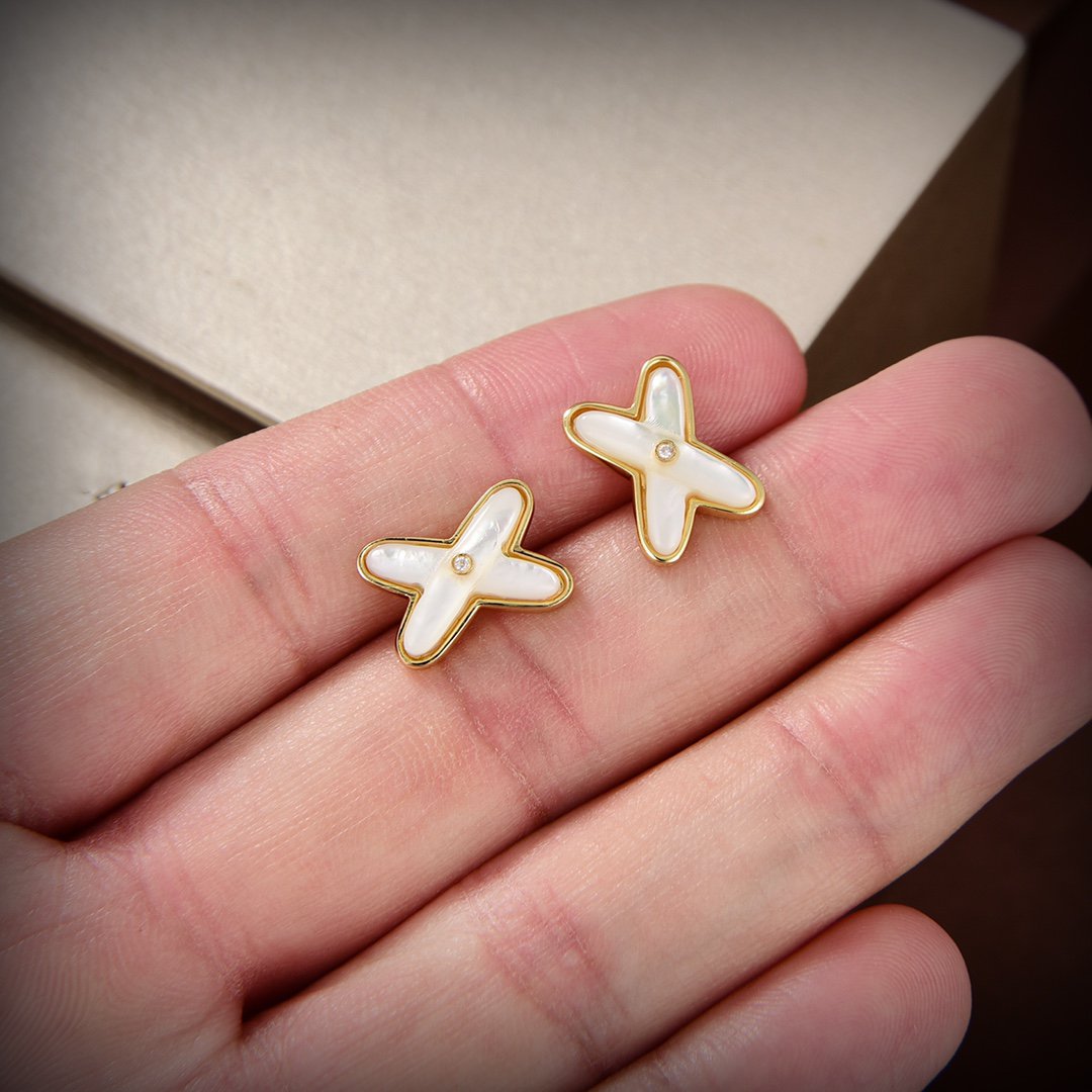 ¡®Veyra Jewelry¡¯JEUX DE WHITE MOP GOLD DIAMOND EARRINGS