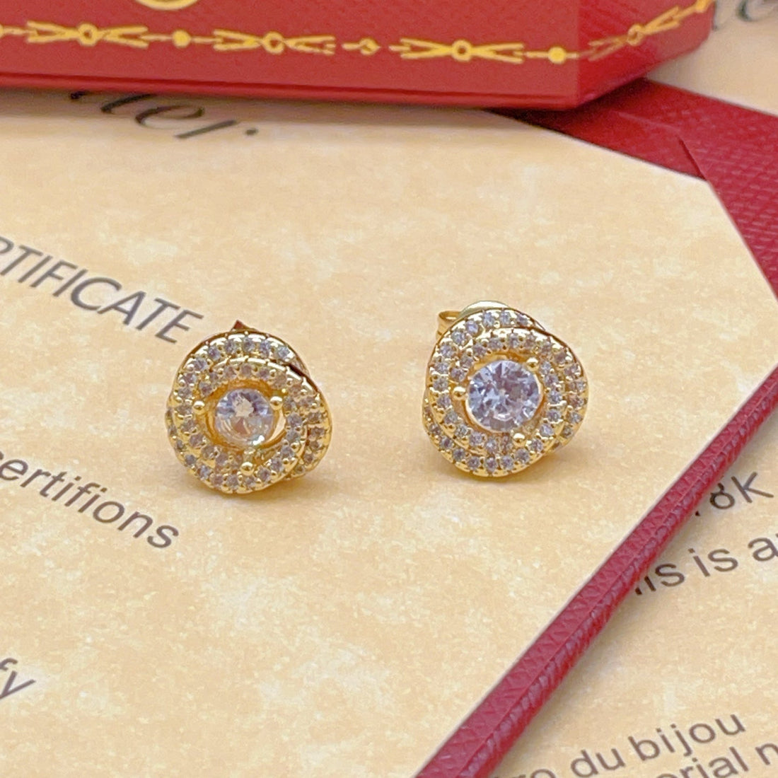 ¡®Veyra Jewelry¡¯Love Knot Stud Earrings