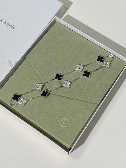 [Veyra Jewelry] Four-Leaf Clover Ten Elements Panda Diamond Silver Necklace