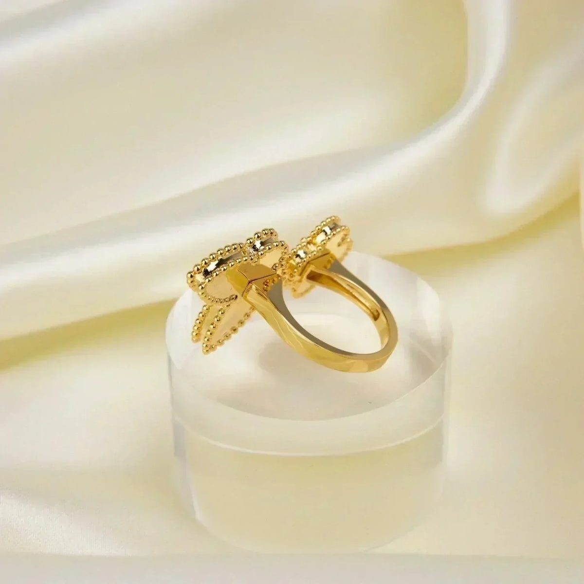 ¡®Veyra Jewelry¡¯LUCKY BETWEEN THE FINGER RING