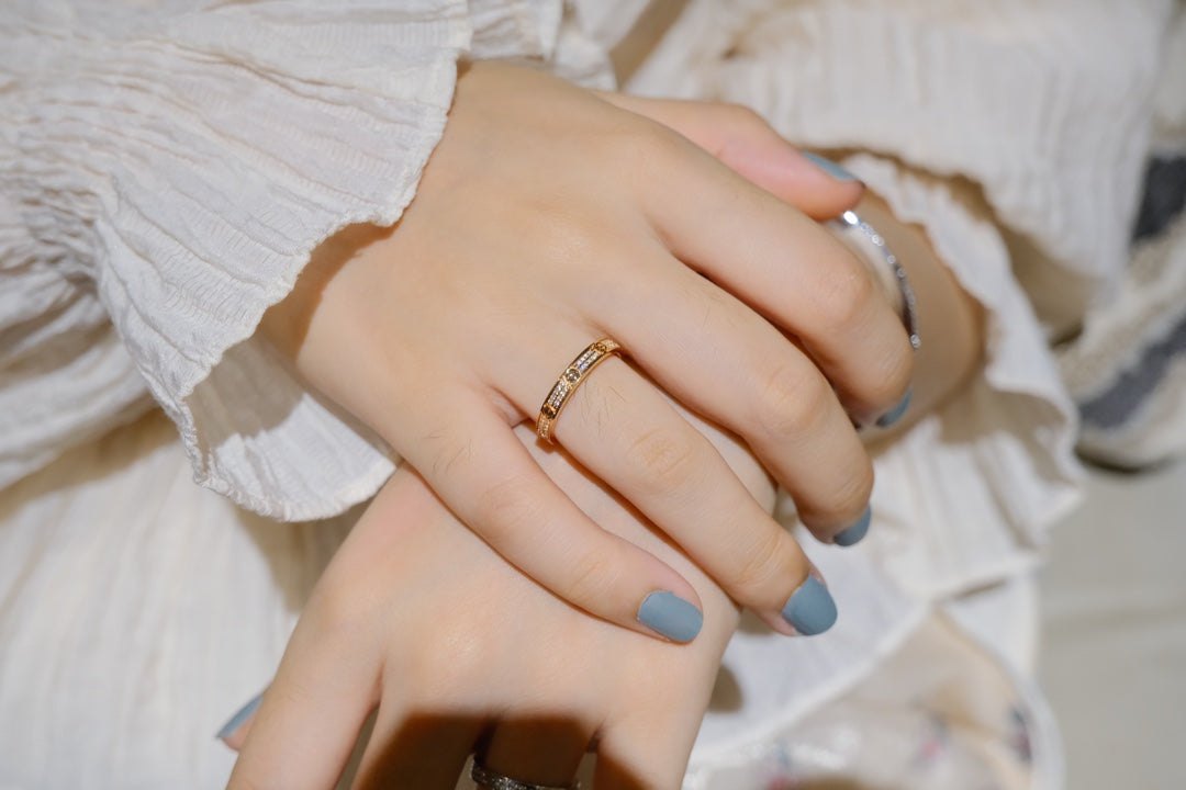 ¡®Veyra Jewelry¡¯LOVE RING 2.65MM DIAMOND