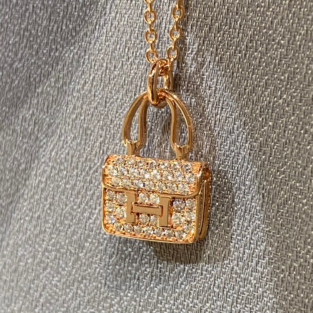 ¡®Veyra Jewelry¡¯CONSTANCE PEDANT DIAMOND NECKLACE