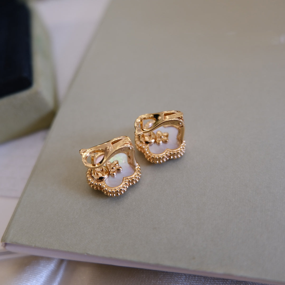 ¡®Veyra Jewelry¡¯LUCKY PINK GOLD WHITE MOP EARRINGS