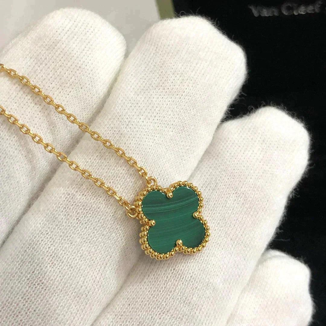 ¡®Veyra Jewelry¡¯CLOVER 15MM MALACHITE SINGLE FLOWER  NECKLACE