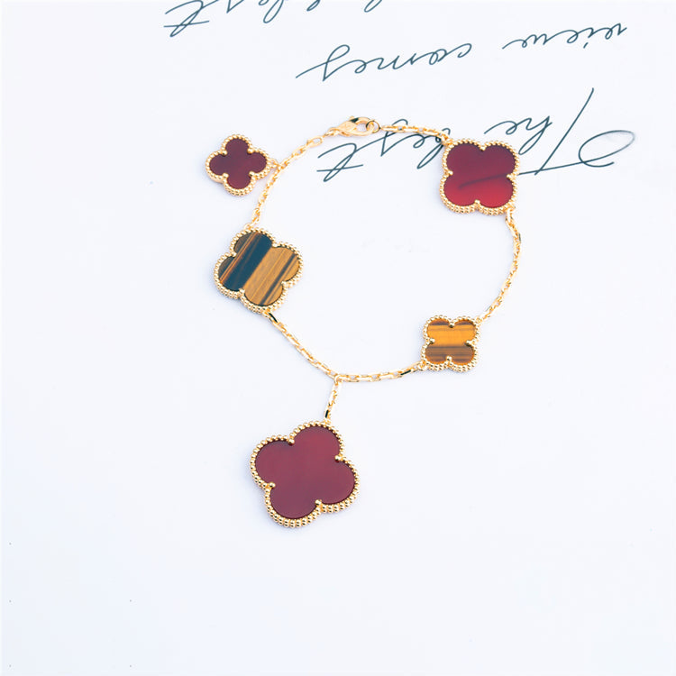 ¡®Veyra Jewelry¡¯CLOVER BRACELET 5 MOTIFS CARNELIAN TIGER EYE