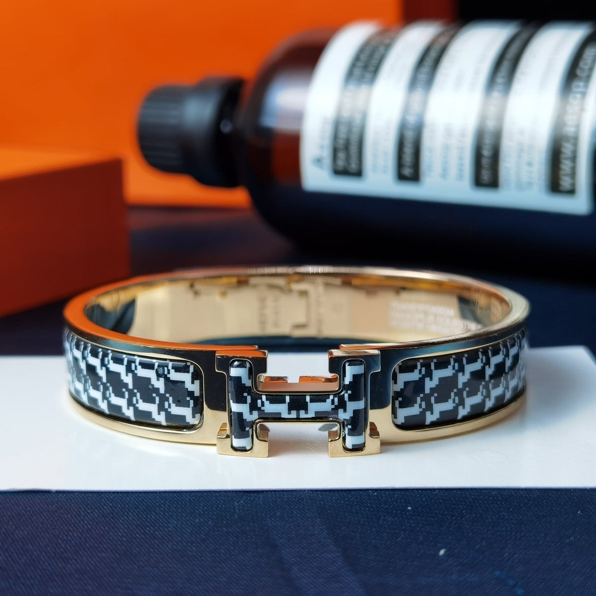¡®Veyra Jewelry¡¯H HORSE BRACELET 12MM