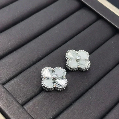 ¡®Veyra Jewelry¡¯CLOVER MINI 9.5MM LASER EARRINGS