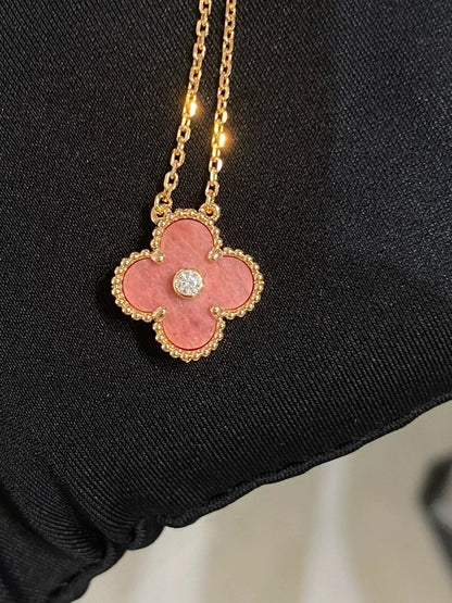 ¡®Veyra Jewelry¡¯CLOVER 15MM DIAMOND RHODONITE NECKLACE