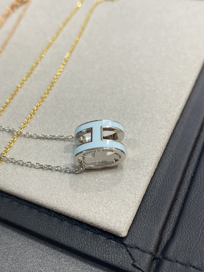 ¡®Veyra Jewelry¡¯POP H LIGHT BLUE NECKLACE