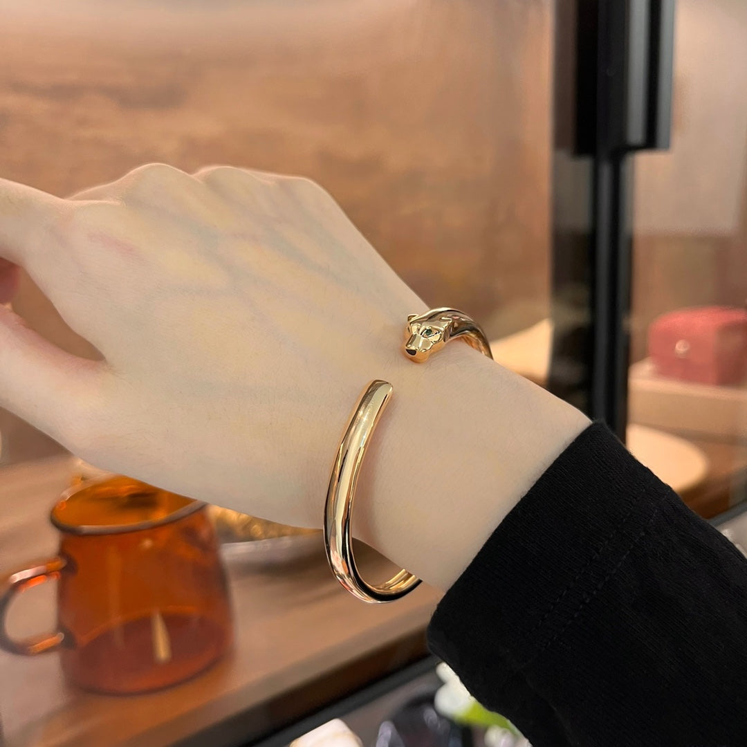¡®Veyra Jewelry¡¯PANTHERE GOLD OPEN BRACELET