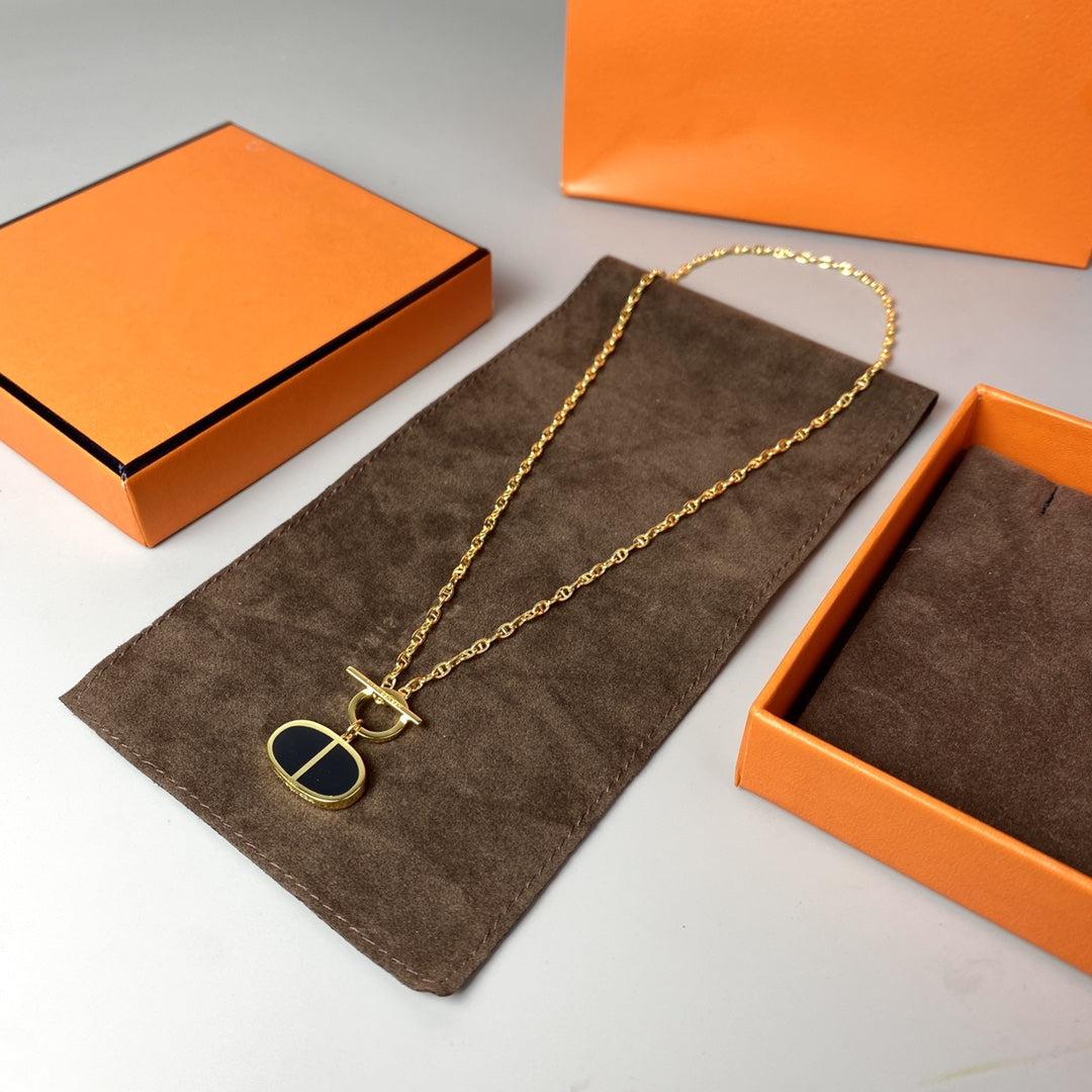 ¡®Veyra Jewelry¡¯CHAINE VERSO BLACK CERAMIC NECKLACE