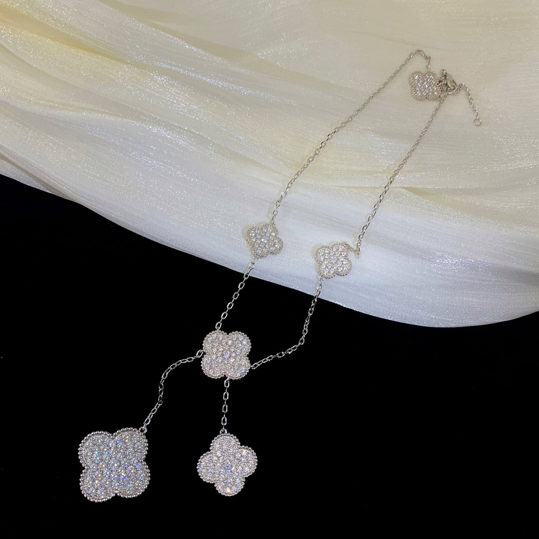 ¡®Veyra Jewelry¡¯CLOVER 5 MOTIFS SILVER DIAMONDS NECKLACE