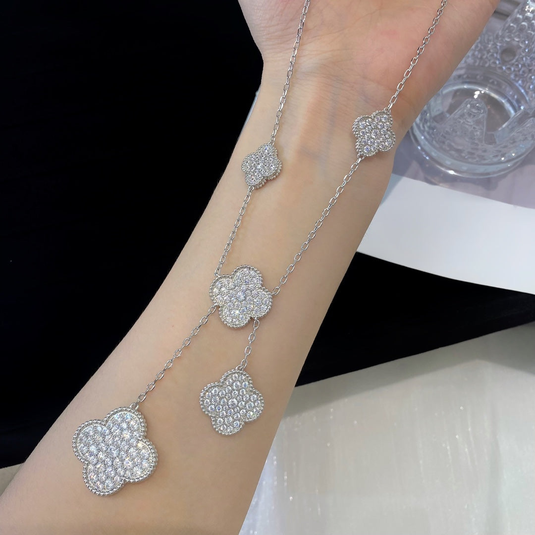 ¡®Veyra Jewelry¡¯CLOVER 5 MOTIFS SILVER DIAMONDS NECKLACE