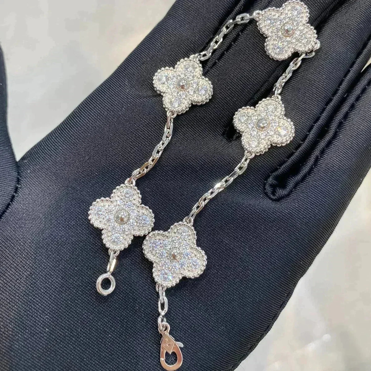 [Veyra Jewelry] New  CLOVER 5 MOTIF FULL DIAMOND BRACELET COLLECTION