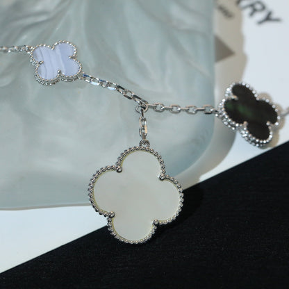 ¡®Veyra Jewelry¡¯CLOVER BRACELET 5 MOTIFS MOP CHALCEDONY SILVER