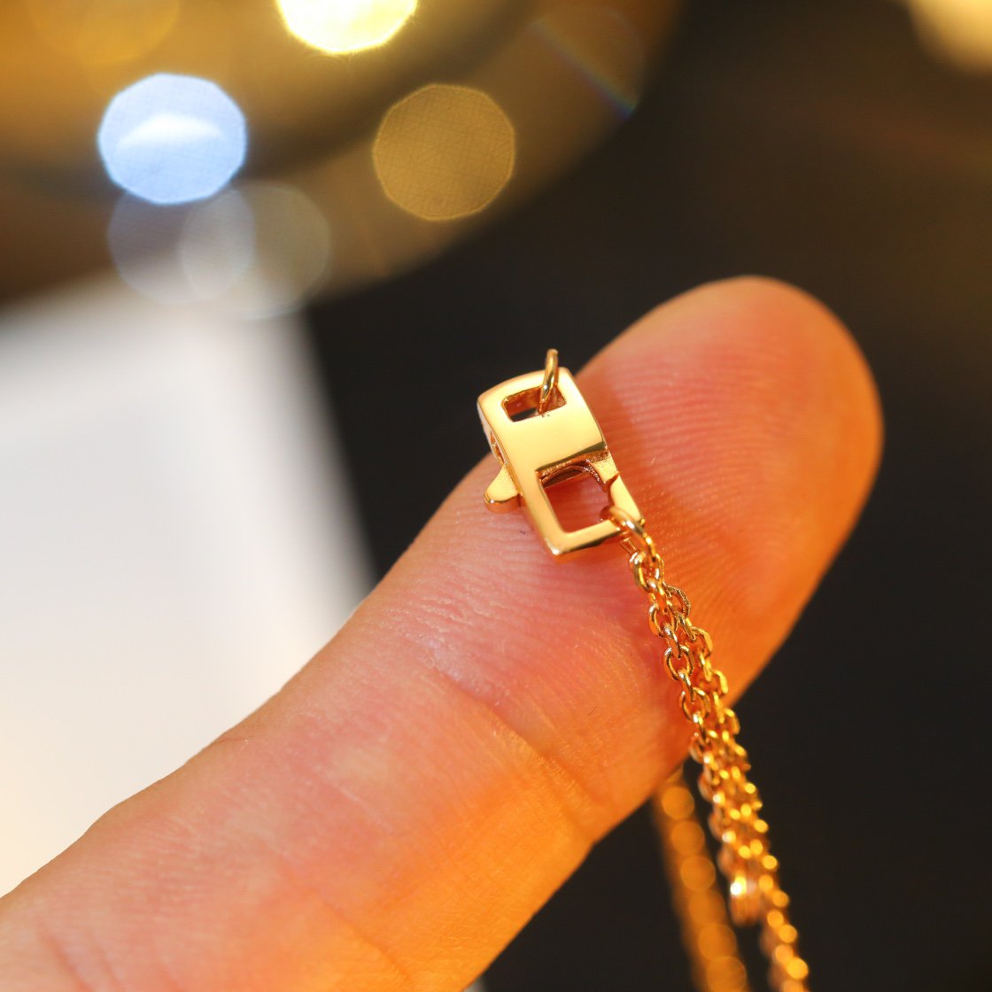 ¡®Veyra Jewelry¡¯STAR AND SUN DIAMOND PINK GOLD NECKLACE