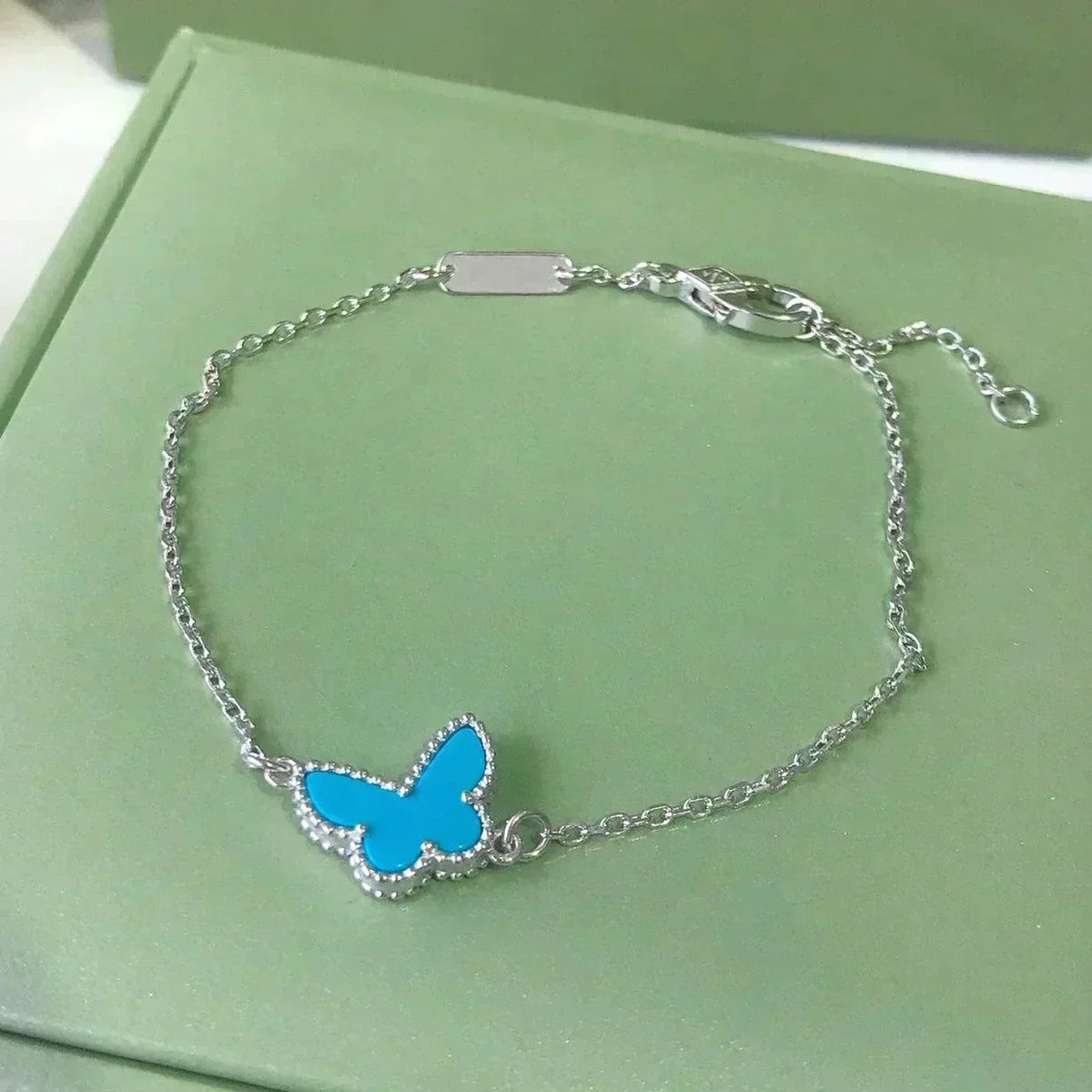 ¡®Veyra Jewelry¡¯BUTTERFLY TURQUOISE BUTTERFLY BRACELET SILVER