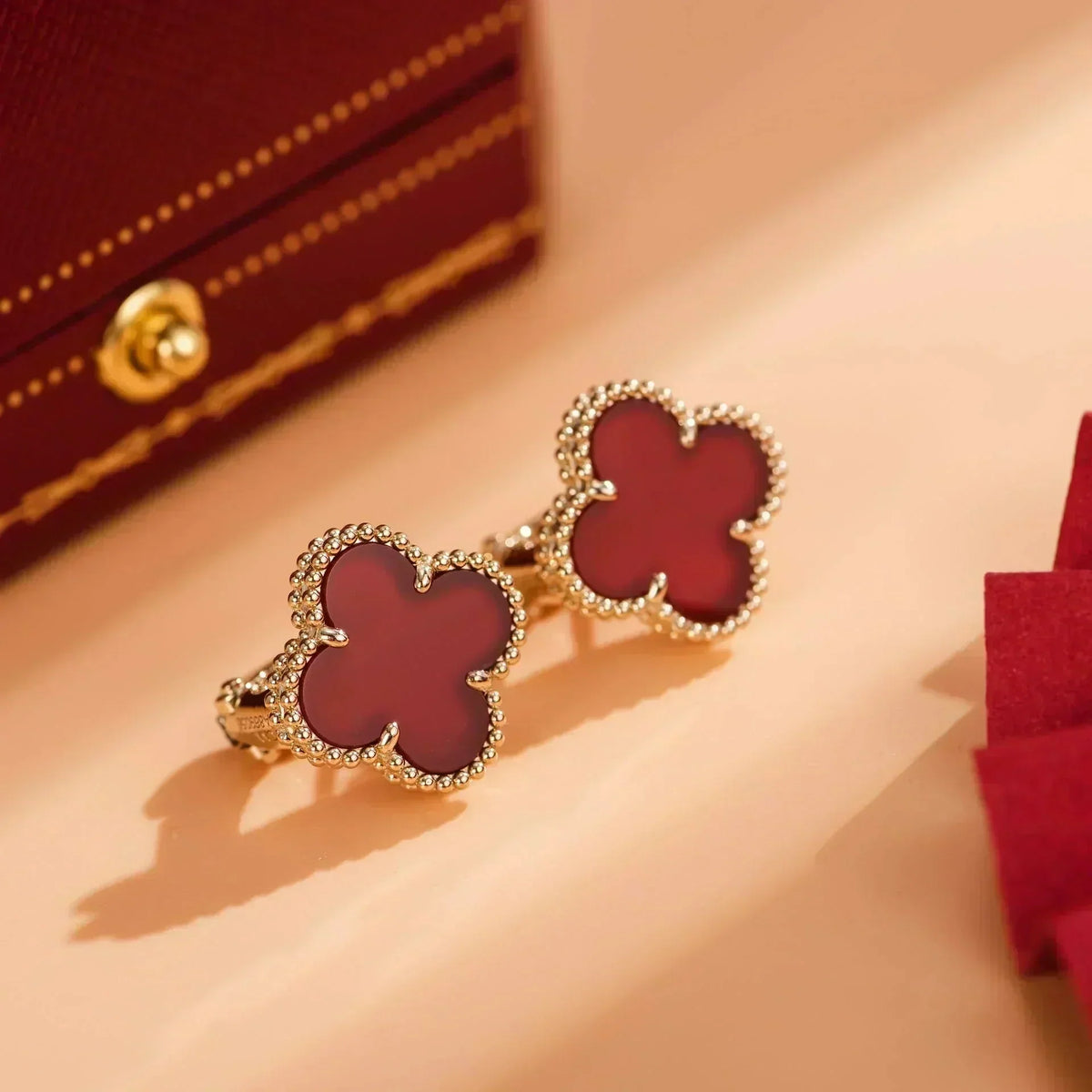 ¡®Veyra Jewelry¡¯CLOVER MEDIUM 1 MOTIFS CARNELIAN  EARRINGS