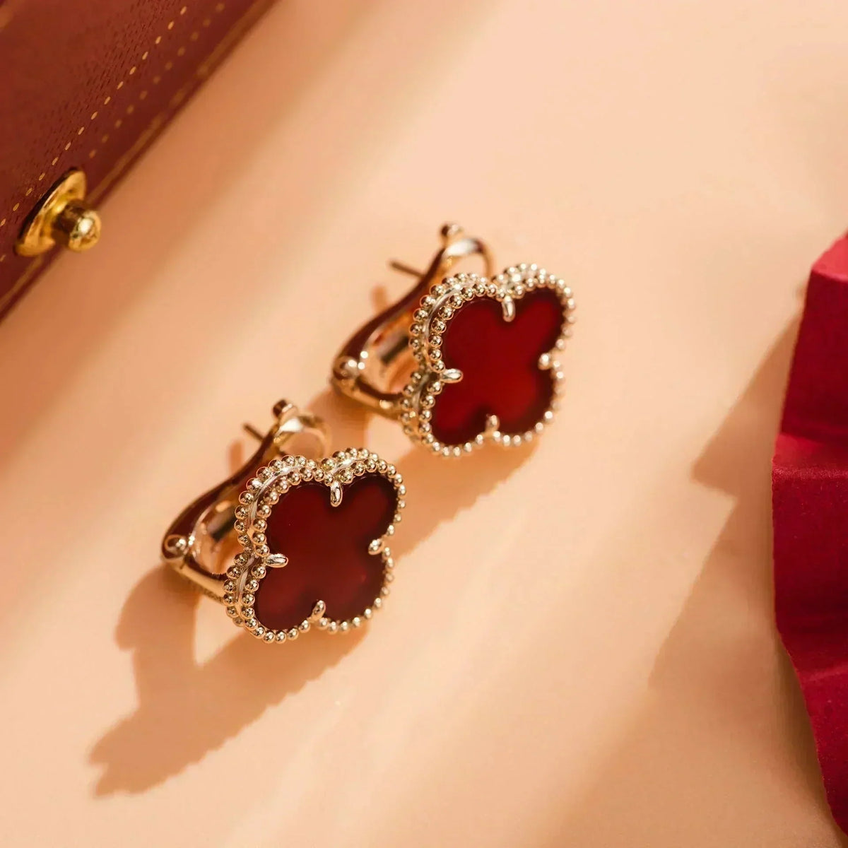¡®Veyra Jewelry¡¯CLOVER MEDIUM 1 MOTIFS CARNELIAN  EARRINGS