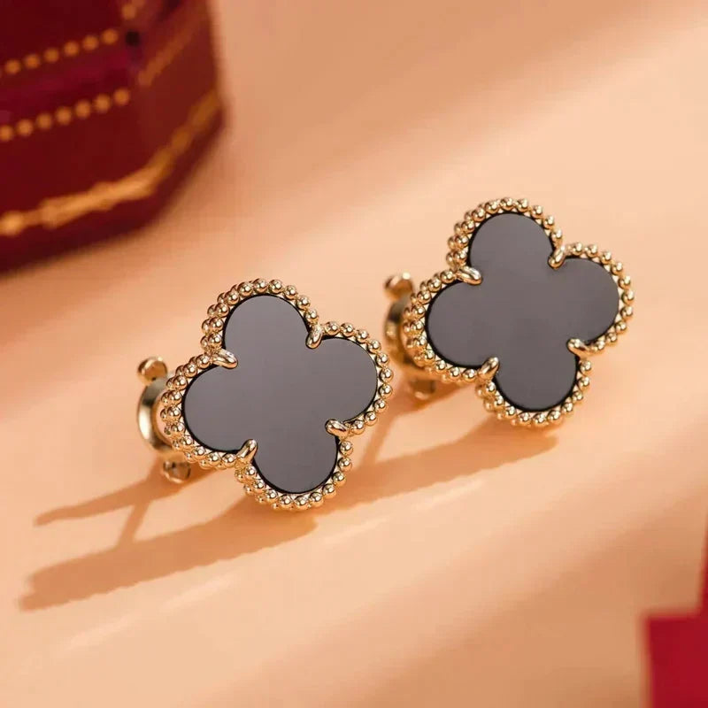 ¡®Veyra Jewelry¡¯CLOVER MEDIUM 1 MOTIFS  ONYX STUD EARRINGS