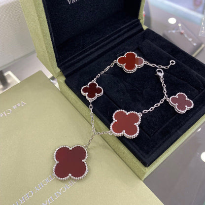¡®Veyra Jewelry¡¯CLOVER 5 MOTIFS SIVLER CARNELIAN BRACELET