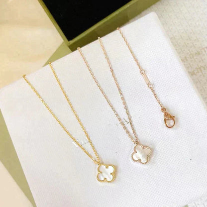 ¡®Veyra Jewelry¡¯CLOVER MINI 9.5MM WHITE MOTHER-OF-PEARL NECKLACE