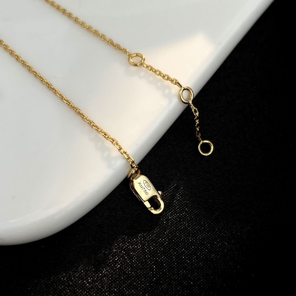 ¡®Veyra Jewelry¡¯FORCE 10 SMALL CHAIN BRACELET