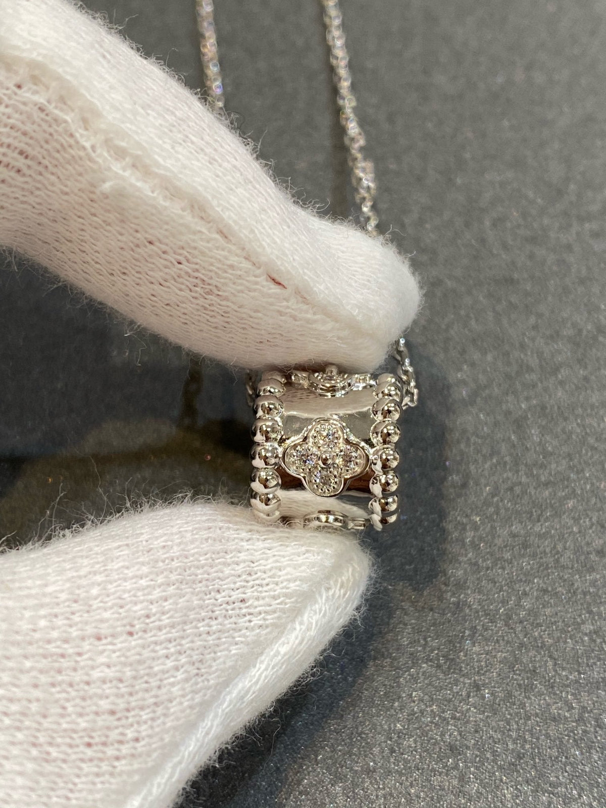 ¡®Veyra Jewelry¡¯PERLEE PEDANT SIVLER DIAMOND NECKLACE