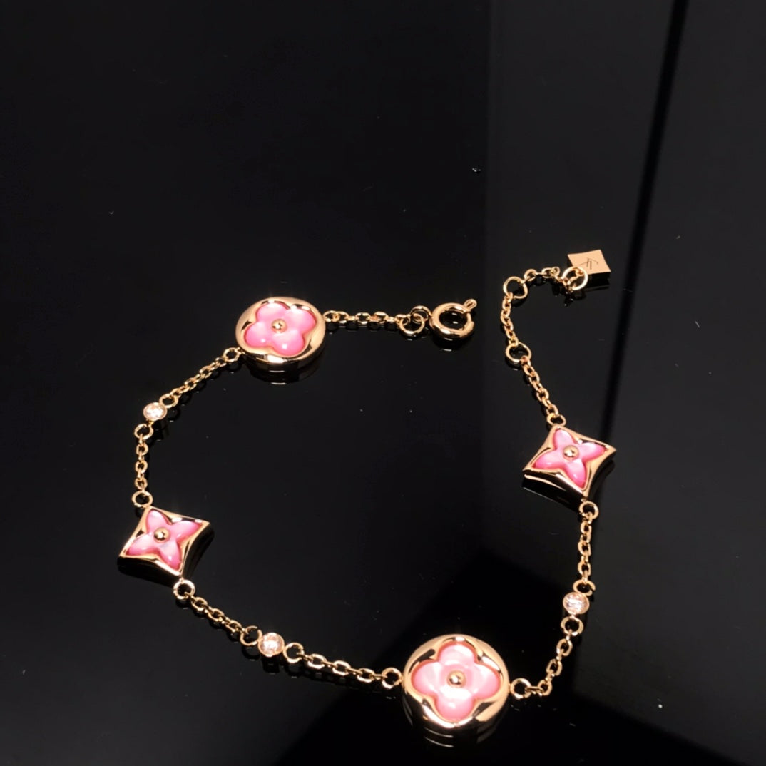 ¡®Veyra Jewelry¡¯STAR AND SUN 4 MOTIF PINK MOP PINK GOLD BRACELET