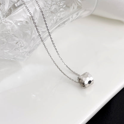 ¡®Veyra Jewelry¡¯BEE MINI NECKLACE