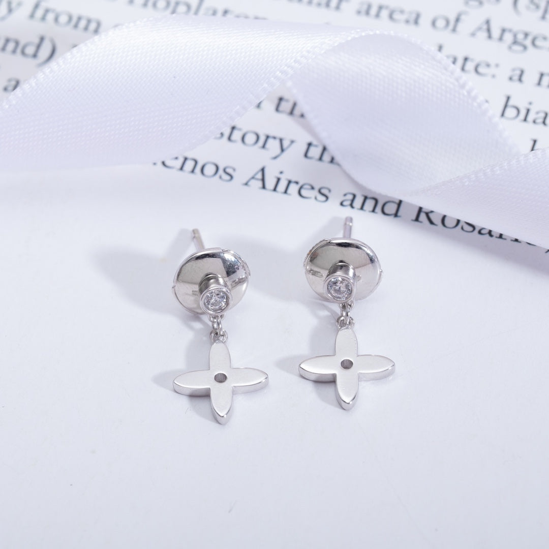 ¡®Veyra Jewelry¡¯VIDYLLE SILVER DIAMOND MINI DROP EARRINGS