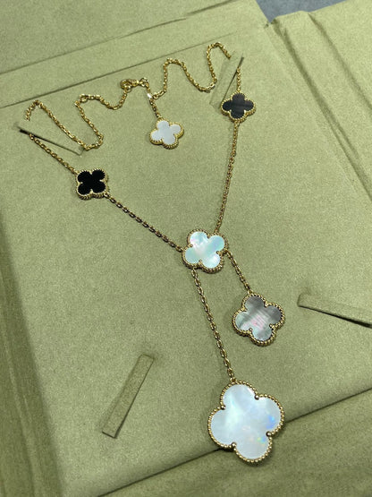 ¡®Veyra Jewelry¡¯CLOVER 6 MOTIF MOP ONYX GOLD NECKLACE