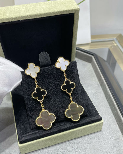 ¡®Veyra Jewelry¡¯CLOVER 3 MOTIF MOP ONYX DARK MOP PINK GOLD EARRINGS