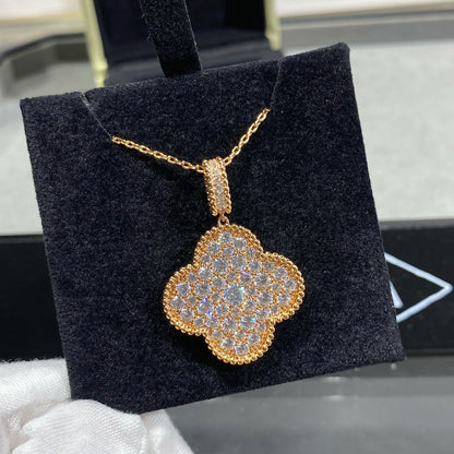 ¡®Veyra Jewelry¡¯CLOVER 25MM LARGE PEDANT DIAMOND PAVED LONG NECKLACE