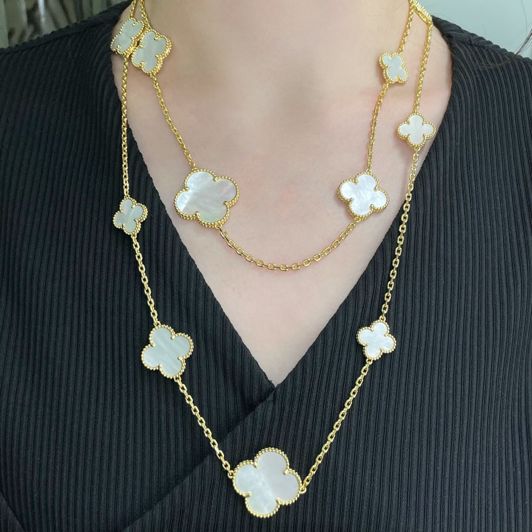 ¡®Veyra Jewelry¡¯CLOVER 16 MOTIF WHITE MOP GOLD NECKLACE