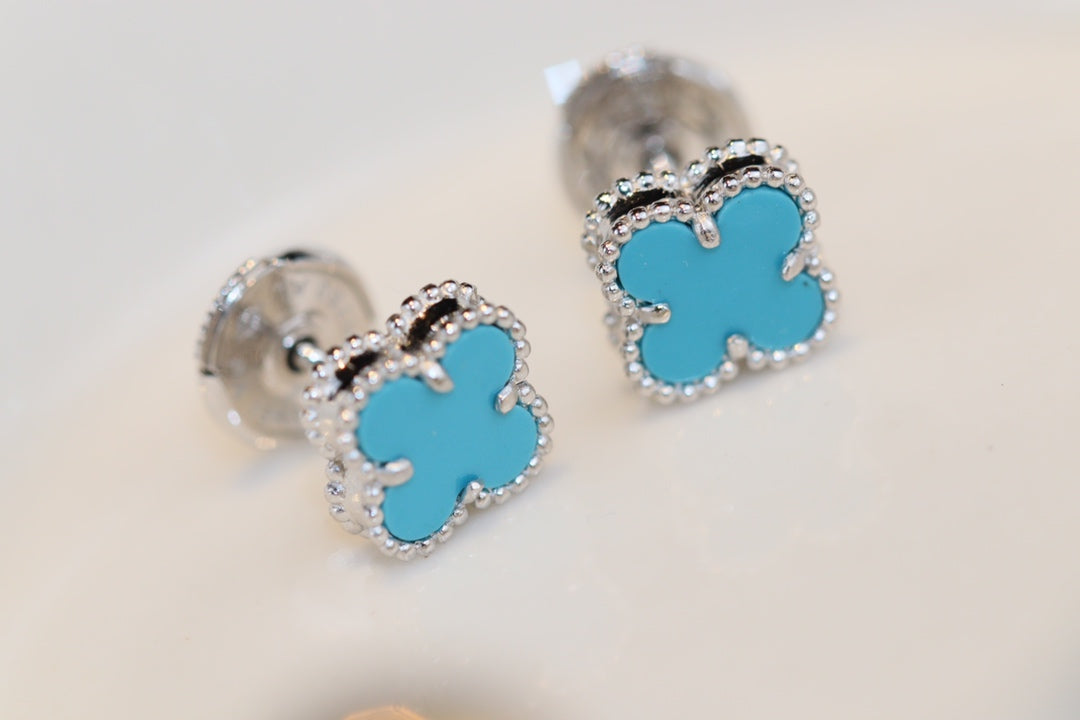 ¡®Veyra Jewelry¡¯CLOVER MINI TURQUOISE SILVER STUD EARRINGS