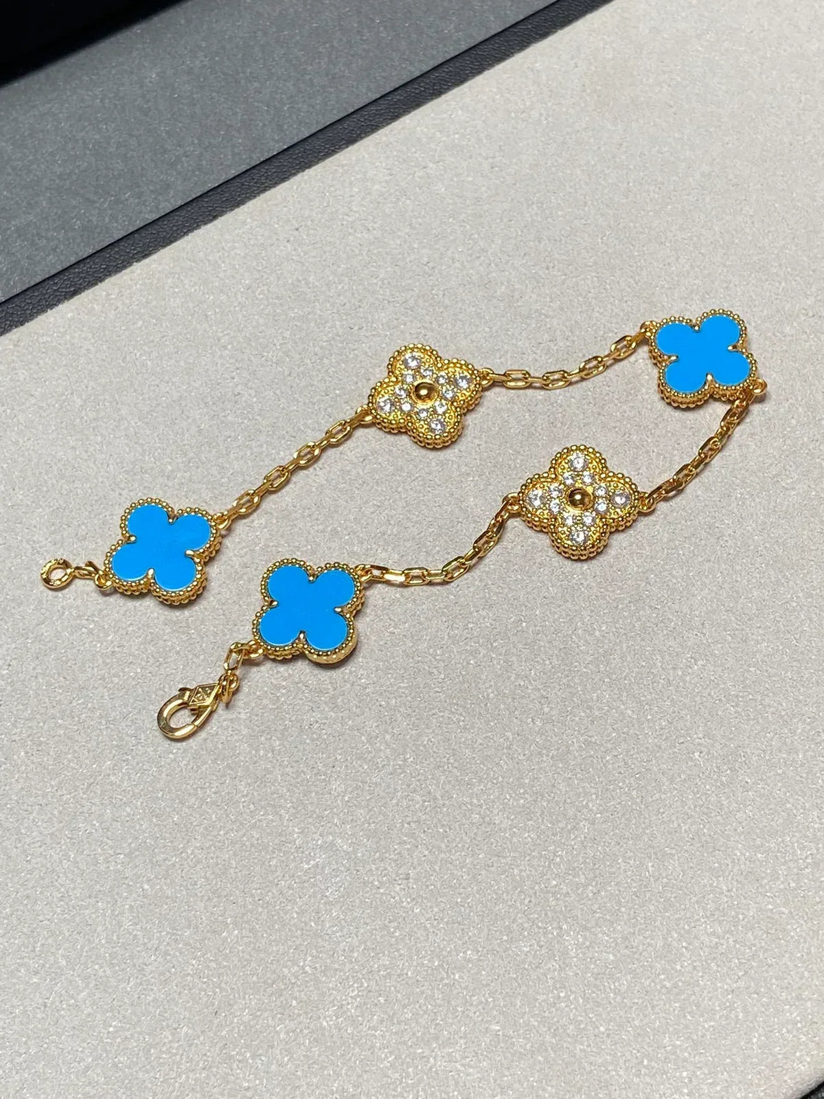 [Veyra Jewelry]New CLOVER 5 MOTIF BLUE AGATE BRACELET COLLECTION