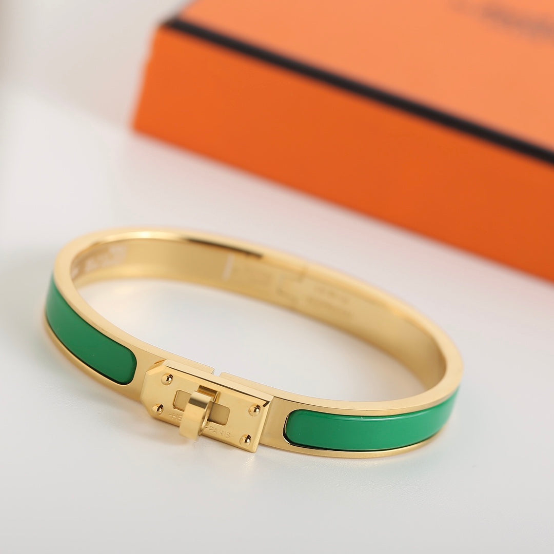 ¡®Veyra Jewelry¡¯HM KELLY GREEN BRACELET