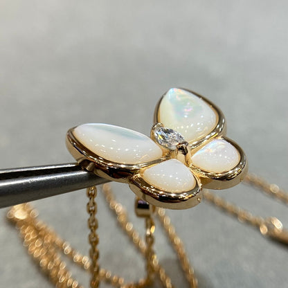 ¡®Veyra Jewelry¡¯BUTTERFLY MOP DIAMOND NECKLACE