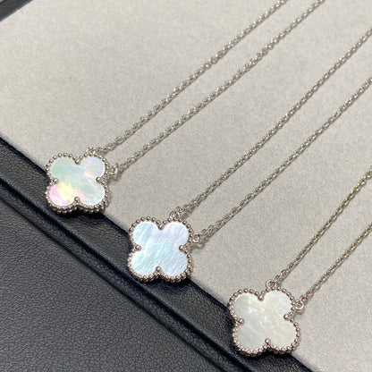 ¡®Veyra Jewelry¡¯CLOVER MEDIUM SILVER WHITE MOP NECKLACE