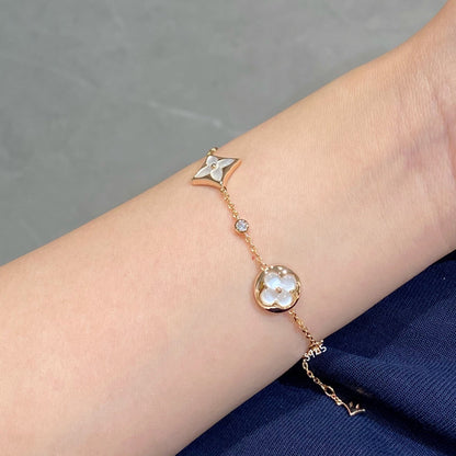 ¡®Veyra Jewelry¡¯STAR AND SUN 4 MOTIF WHITE MOP PINK GOLD BRACELET