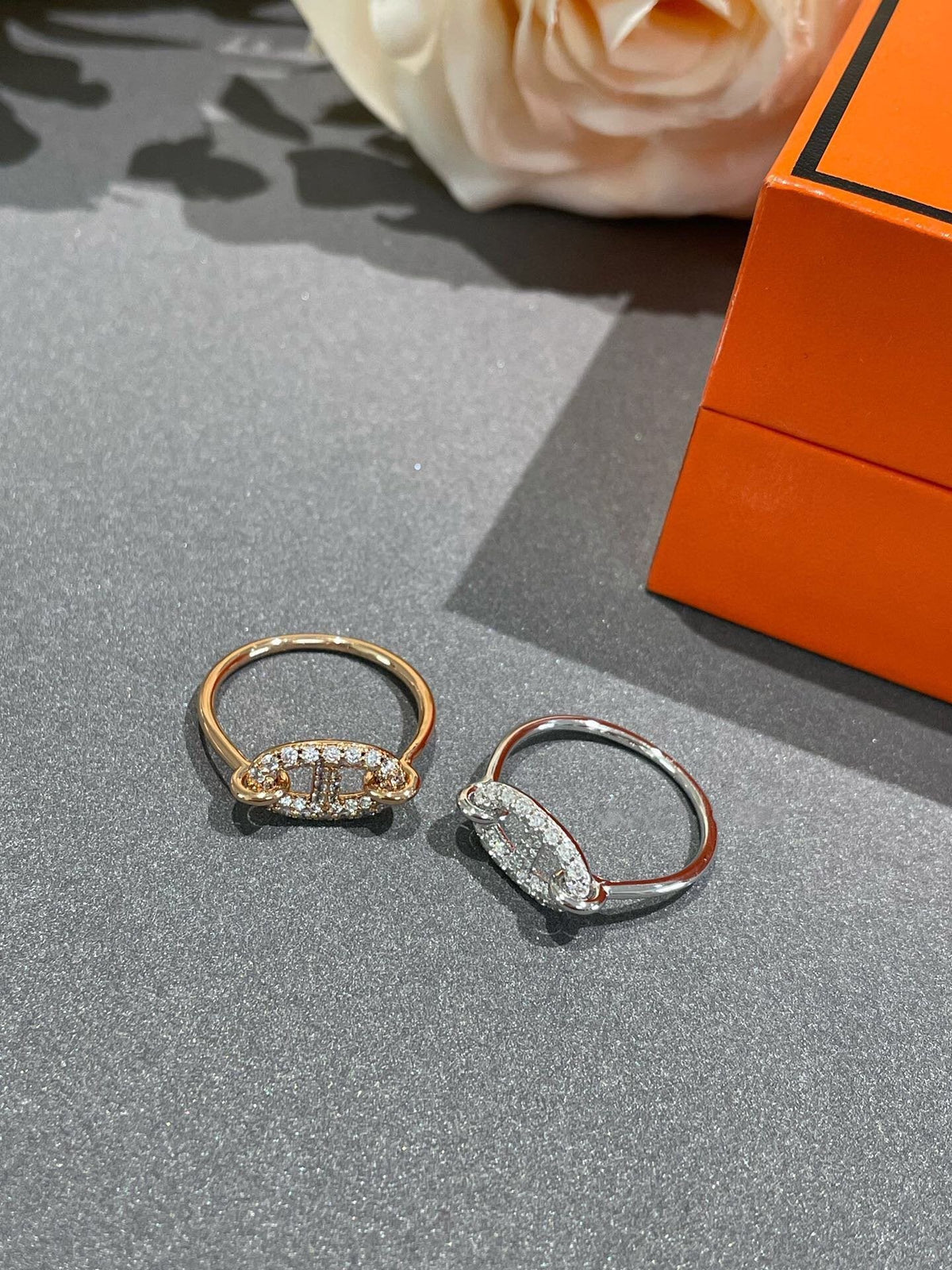 ¡®Veyra Jewelry¡¯RONDE SMALL DIAMOND RING