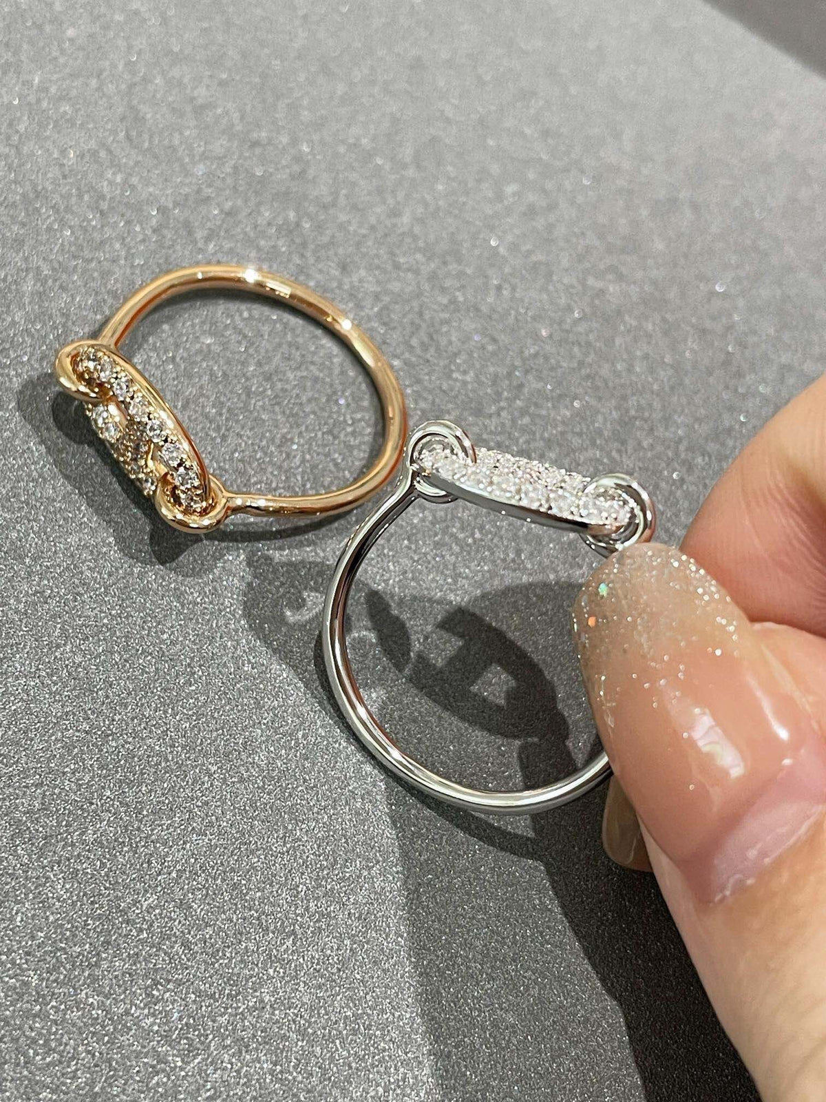 ¡®Veyra Jewelry¡¯RONDE SMALL DIAMOND RING