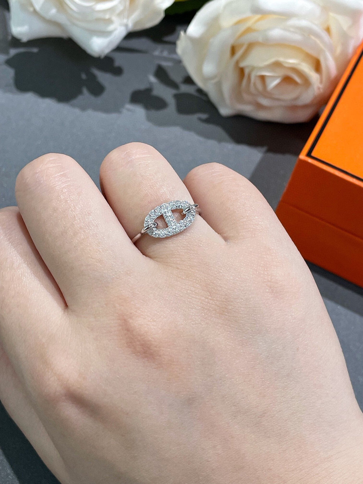 ¡®Veyra Jewelry¡¯RONDE SMALL DIAMOND RING