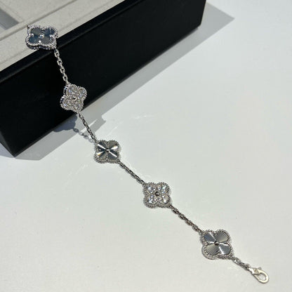 [Veyra Jewelry]New  CLOVER 5 MOTIF LASER BRACELET COLLECTION