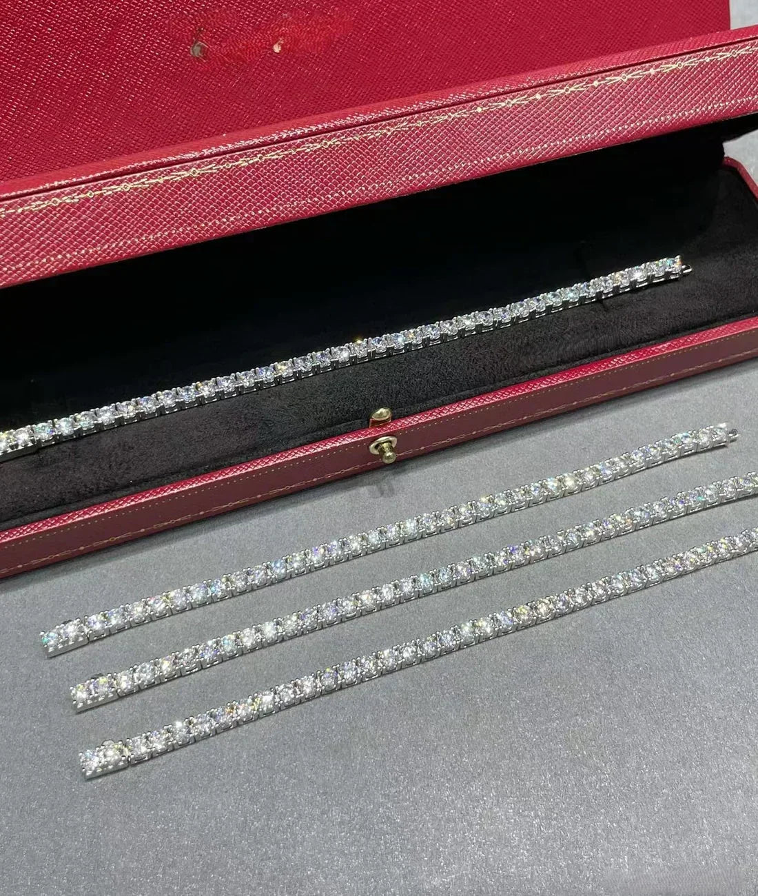 [Veyra Jewelry] TENNIS BRACELET WITH FULL DIAMOND SETTING