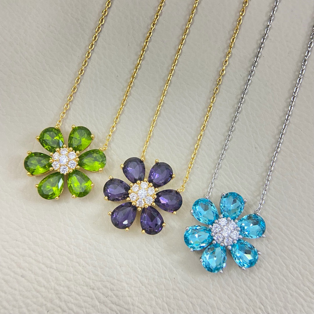 [Veyra Jewelry] flower necklace