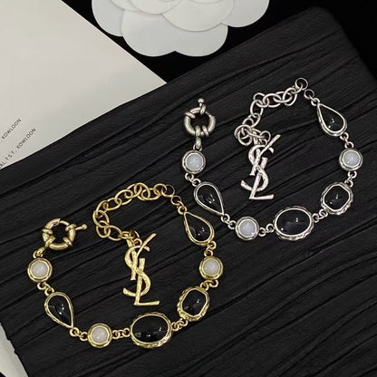 ¡®Veyra JewelryCabochon Stone Bracelet